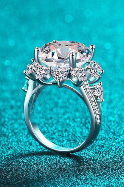 10 Carat Moissanite 925 sterling silver Flower Shaped Ring